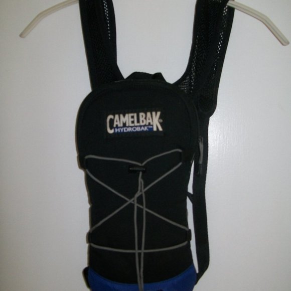 Black Camelbak Aurora Hydropack Cycling/Hiking Hydration Backpack, No Bladder - Picture 2 of 6